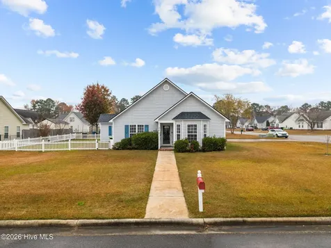 306 Johnson Lane Winterville NC 28590