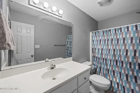 306 Johnson Lane Winterville NC 28590