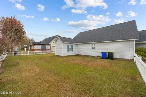 306 Johnson Lane Winterville NC 28590