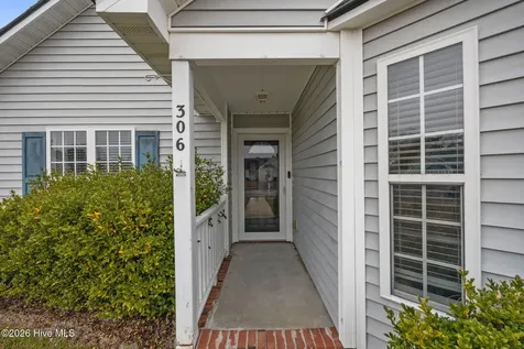 306 Johnson Lane Winterville NC 28590