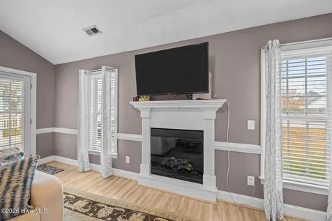 306 Johnson Lane Winterville NC 28590