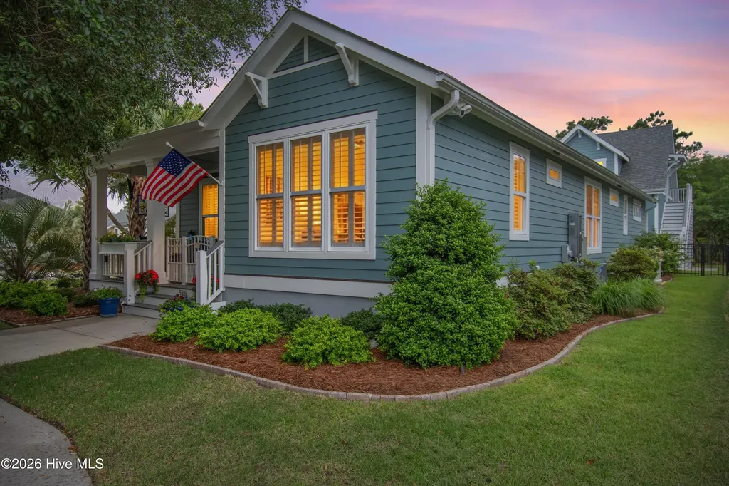 515 Sir Williams Southport NC 28461