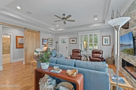 515 Sir Williams Southport NC 28461