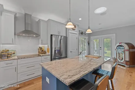 515 Sir Williams Southport NC 28461