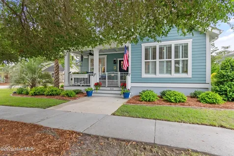 515 Sir Williams Southport NC 28461