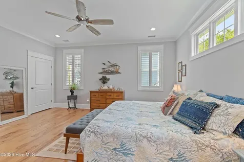 515 Sir Williams Southport NC 28461