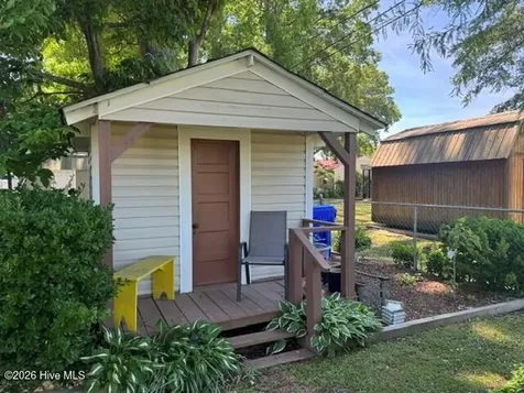 921 N Liberty Street Ahoskie NC 27910