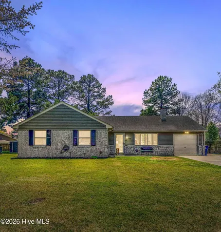 408 Cardinal Road Jacksonville NC 28546