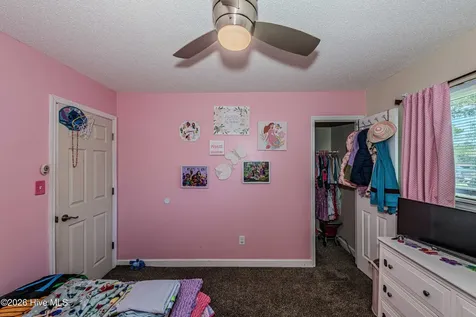 408 Cardinal Road Jacksonville NC 28546