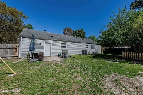 408 Cardinal Road Jacksonville NC 28546