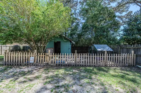 408 Cardinal Road Jacksonville NC 28546