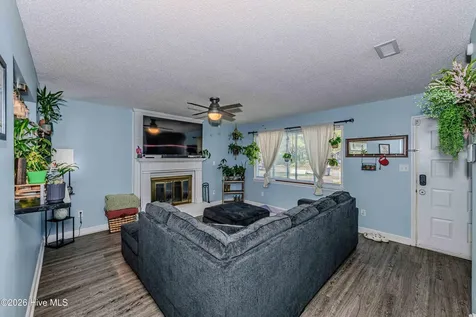 408 Cardinal Road Jacksonville NC 28546