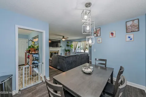 408 Cardinal Road Jacksonville NC 28546