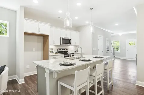 308 Lusterleaf Lane Shallotte NC 28470