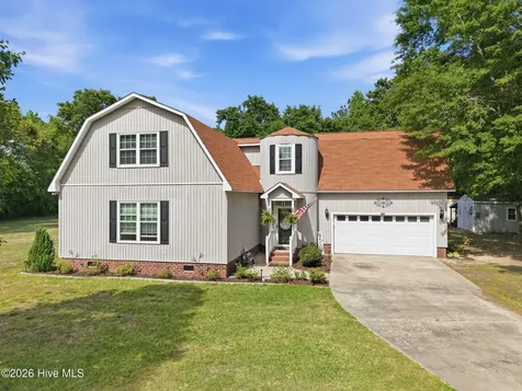 1857 Hardison Street Grifton NC 28530