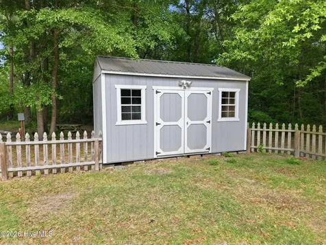 1857 Hardison Street Grifton NC 28530