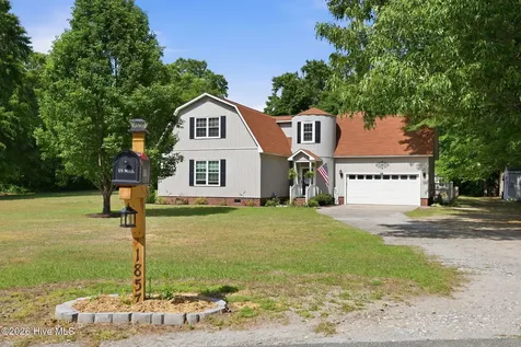 1857 Hardison Street Grifton NC 28530
