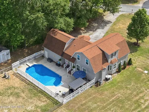 1857 Hardison Street Grifton NC 28530