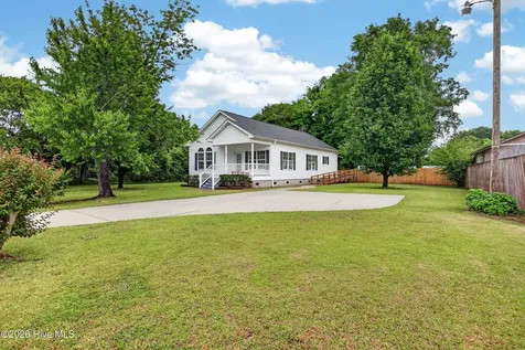 225 Boyington Drive Midway Park NC 28544