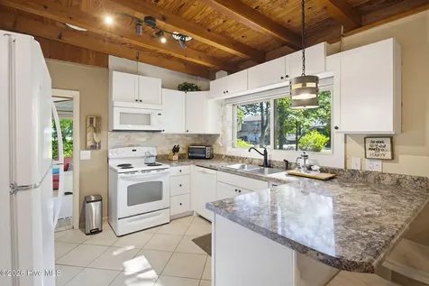 313 Mercer Street Oak Island NC 28465