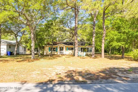313 Mercer Street Oak Island NC 28465