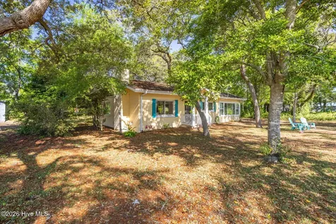 313 Mercer Street Oak Island NC 28465