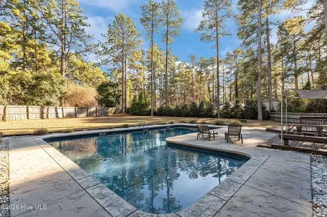 215 Canterbury Road Southern Pines NC 28387