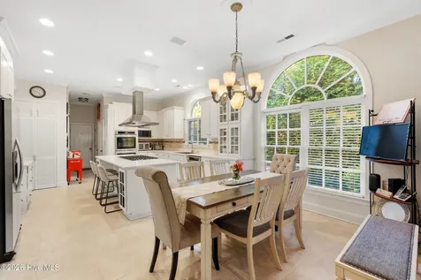 1036 Arboretum Drive Wilmington NC 28405