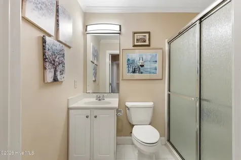1036 Arboretum Drive Wilmington NC 28405