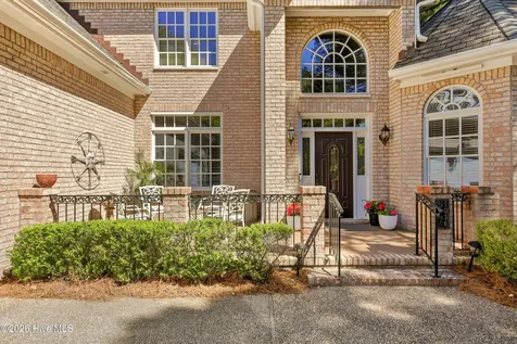 1036 Arboretum Drive Wilmington NC 28405