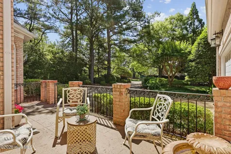 1036 Arboretum Drive Wilmington NC 28405