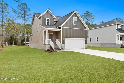 908 Lanyard Lane New Bern NC 28560
