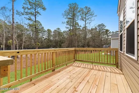 908 Lanyard Lane New Bern NC 28560