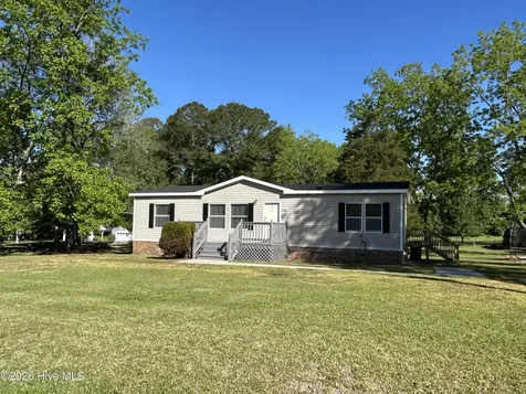 1386 Cherrytree Road NE Winnabow NC 28479