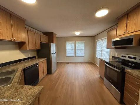 1386 Cherrytree Road NE Winnabow NC 28479
