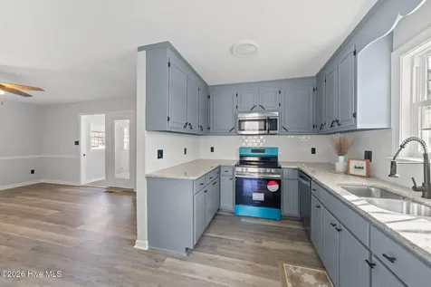 54 Lynn Lane Selma NC 27576