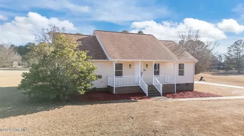 54 Lynn Lane Selma NC 27576