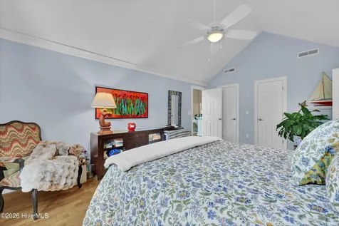 1921 Prestwick Lane Wilmington NC 28405