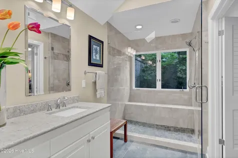 1921 Prestwick Lane Wilmington NC 28405