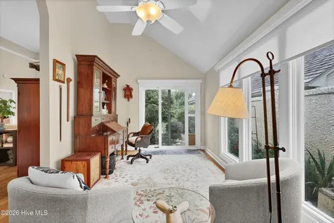1921 Prestwick Lane Wilmington NC 28405