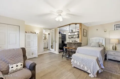105 S Webb Street Swansboro NC 28584