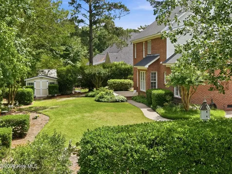 1901 Woodwind Drive Greenville NC 27858