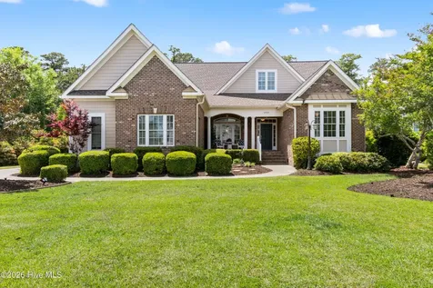 2920 Legends Drive Southport NC 28461