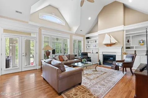 2920 Legends Drive Southport NC 28461