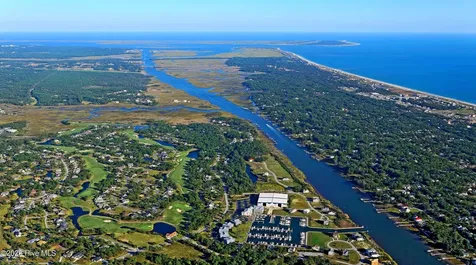 2920 Legends Drive Southport NC 28461
