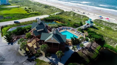 2920 Legends Drive Southport NC 28461