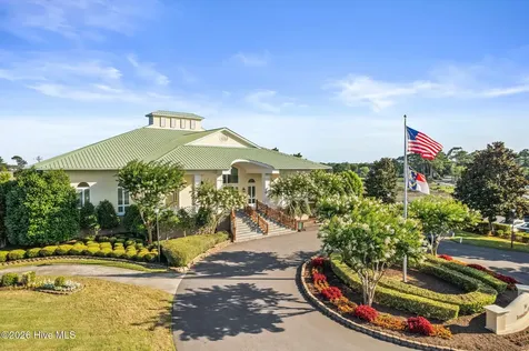 2920 Legends Drive Southport NC 28461