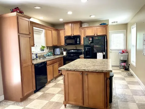 2088 Meadows Road Williamston NC 27892