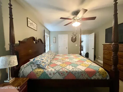 2088 Meadows Road Williamston NC 27892