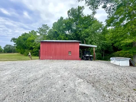 2088 Meadows Road Williamston NC 27892